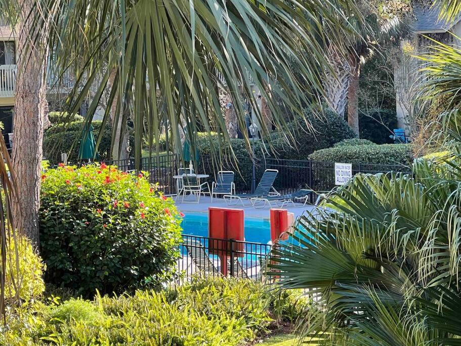 Spacious, Cozy Villa W/Parking In Coligny Villas 希爾頓黑德島 外观 照片