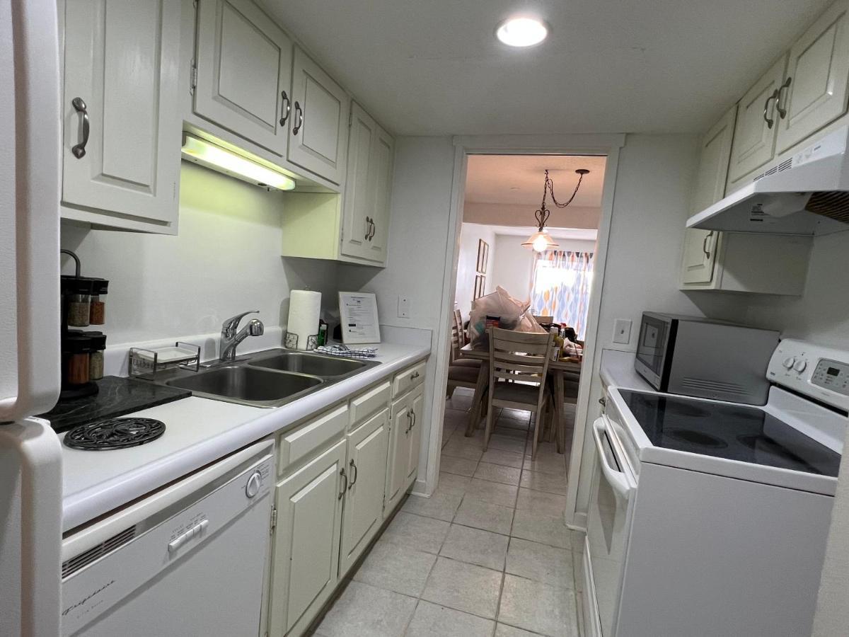 Spacious, Cozy Villa W/Parking In Coligny Villas 希爾頓黑德島 外观 照片
