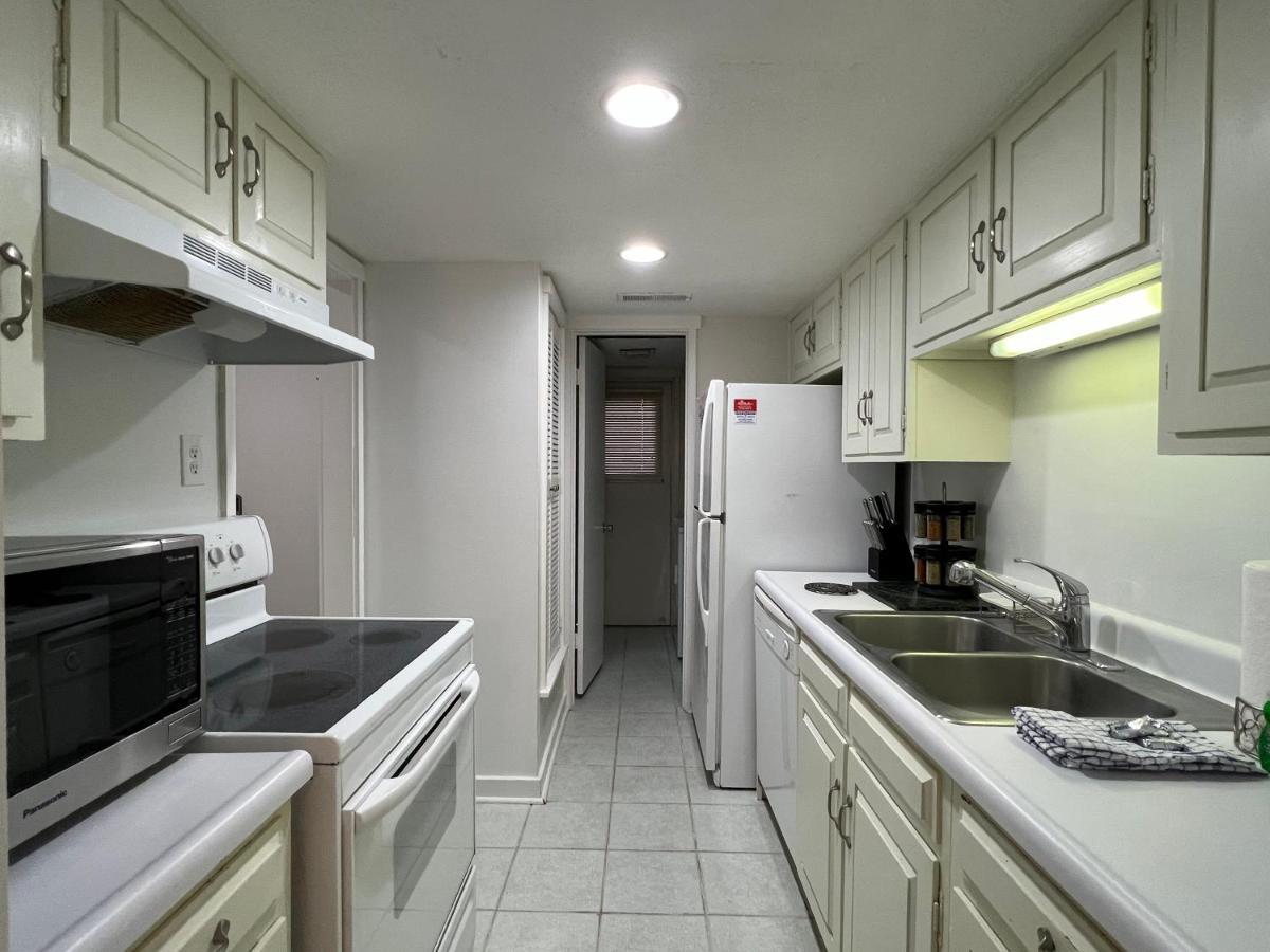 Spacious, Cozy Villa W/Parking In Coligny Villas 希爾頓黑德島 外观 照片